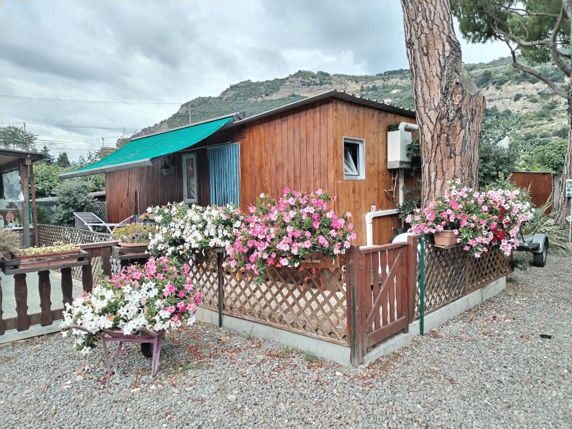 Camping Roma Vintimille Extérieur photo